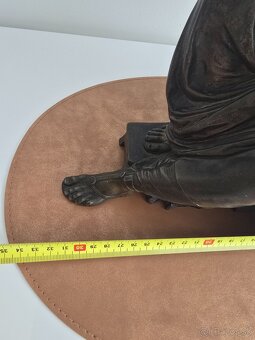 bronzová socha svätého Petra. - 6