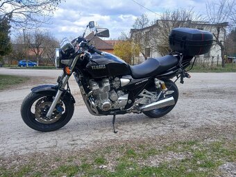 Yamaha XJR 1300 - 6