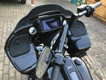 Harley-Davidson Road Glide 2022 - 6