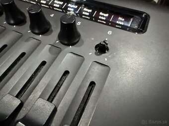 Yamaha Genos - 6