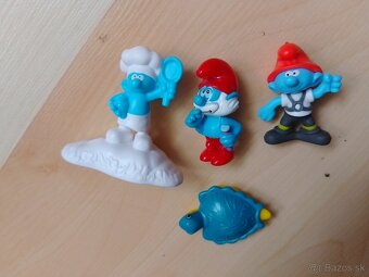 Rôzne figúrky (bábiky, autá, zvieratká) - 6