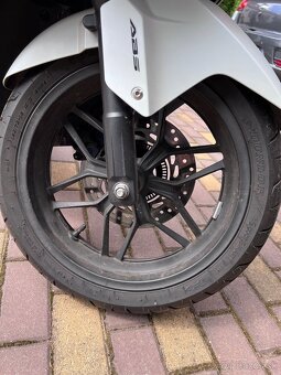 Honda Forza 125 - 6