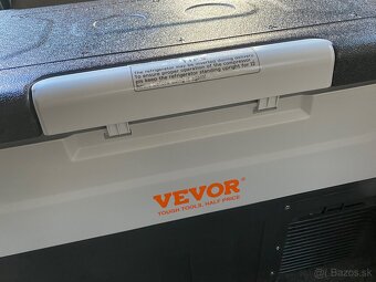 Chladnicka Vevor 35L - 6