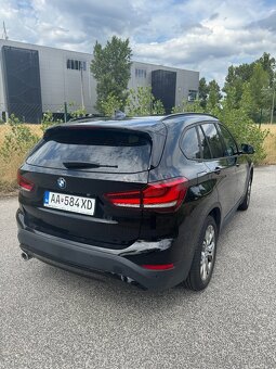 BMW X1 SDrive 18i - 6