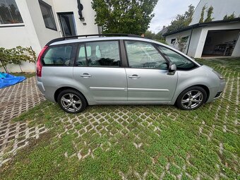 Citroen C4 Picasso 1.6Hdi automat 7 miestne - 6