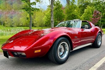 Chevrolet Corvette 1973 – klasický americký kabriolet s V8 - 6