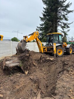 zemné a výkopové prace na traktor bagry JCB 4x. - 6