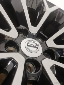 Volvo XC60 II - orig.  ALU disky 5x108 R22 - 6