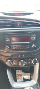 Kia Ceed 1,6 CRDi 100 kW, 2016 - 6