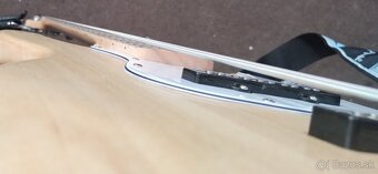 Squier jazz bass 5 - 6