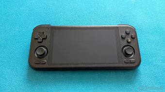 Retroid pocket 4 pro, pevné púzdro, ergonomický úchop - 6