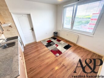 ZNÍŽENÁ CENA/3 IZB. BYT S DVOMI BALKÓNMI V ŠIRŠOM CENTRE, 64 - 6