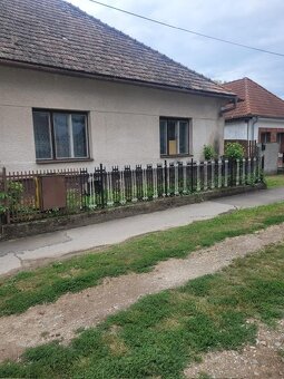 PREDAJ 2 RD S VEĽKÝM POZEMKOM 1401M2 - 6