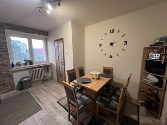 Na predaj pekný útulný slnečný byt vo Valaskej s balkónom - 6