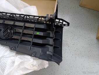 Predná mriežka so znakom VW Crafter 2E - 6