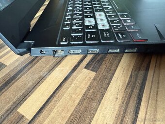 Asus TUF Gaming FX505DU + myš + taška - 6