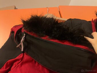 Predám dámsku dlhu lyžiarsku bundu Tommy Hilfiger - 6