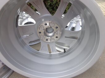 5x108 R17 Vivaro Spacetourer ProAce Jumpy Traveller aludisky - 6