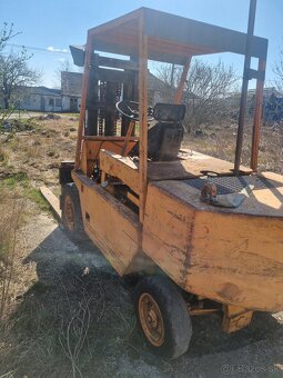 Vysokozdvižný vozík Yale - 6