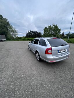 Škoda Octavia 1.6 TDi kombi manual klíma rok 2010 - 6