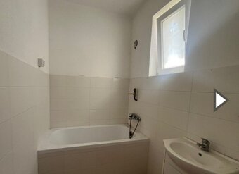 Rodinný dom Lúčnica nad Žitavou - 6