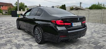 BMW M550i xDrive 390kw Možná Výmena - 6