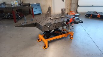 Zvarací 3D stol výškovo stavitelný - 6