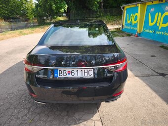 Škoda Superb 2.0 TSI Live Plus 4x4 DSG - 6