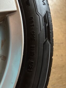 Enzo, Barum kolesa 205/55 R16 - 6