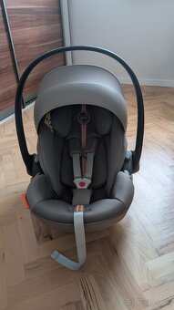 Set autosedačky Cybex Cloud G I-Size Plus + Cybex BASE G - 6
