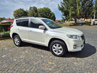 Toyota RAV4 SUV/Off-road 110kw Manuál - 6