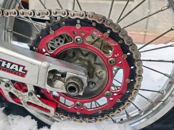 Honda CRF 450 R 2017 - 6