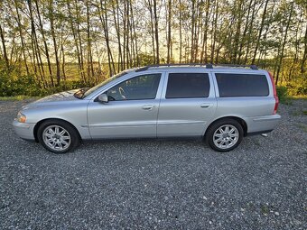 Predám Volvo V70 D5 - 6