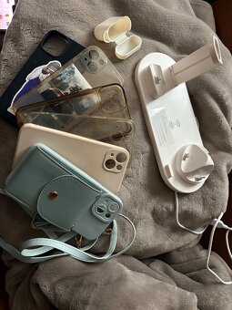 iPhone 13 256gb a AirPods - 6