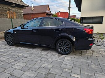 Lexus IS220d - 6