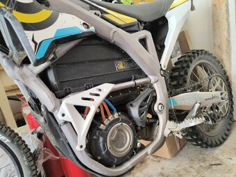 El.Motorka Sur-Ron Storm Bee - 6