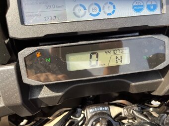 Honda Africa Twin 1100 - 6