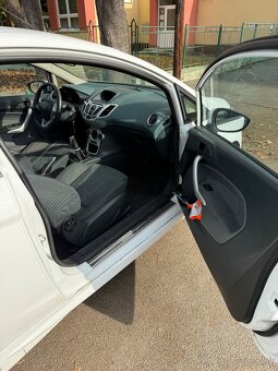 ford fiesta 1.6 - 6