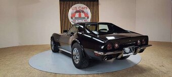 Chevrolet Corvette C3 Stingray z roku 1972 - 6