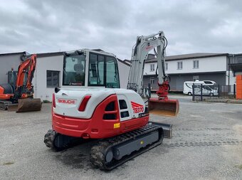 TAKEUCHI TB 370 - RV 2024 260 MTH PLNÁ TOVÁRNÍ ZÁR - 6