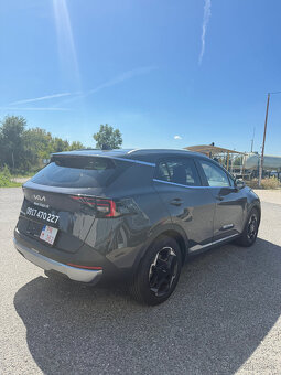 Kia Sportage 1.6 T-GDi 7DCT GOLD - 6