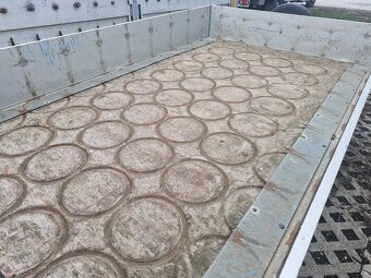 Nákladný príves - 6