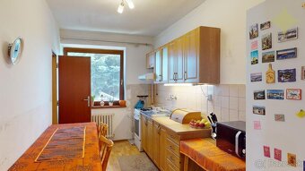 PREDAJ – 4-izbový rodinný dom s veľkým pozemkom v obci Cabaj - 6