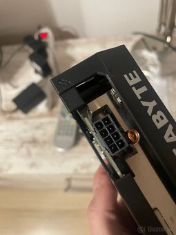 RTX 4060 Gigabyte Windforce OC 8GB - 6