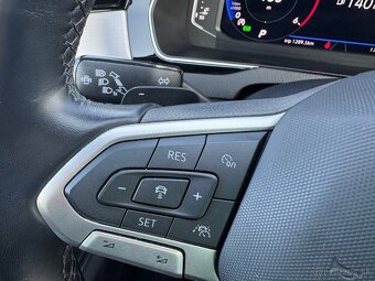 Predám Volkswagen Passat Variant 2.0 TDI EVO Elegance DSG - 6