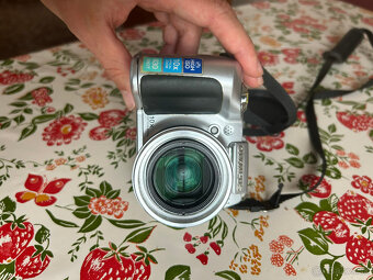 Olympus C-745 - 6