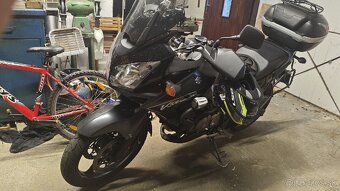 Suzuki V-strom 650 - 6