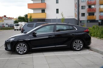 Hyundai Ioniq 1.6 HEV Style - 6