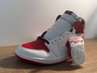 AIR JORDAN 1 RETRO HIGH OG White University Red Black Blanc - 6