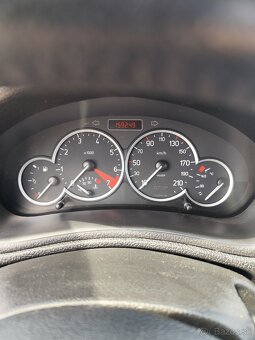 Peugeot 206 - 6